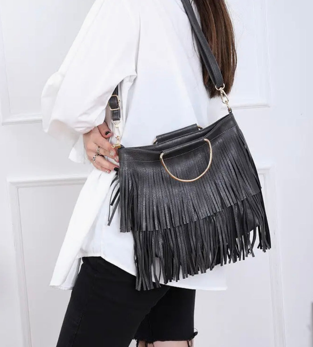 Casual Solid Color Tassel Shoulder Bag