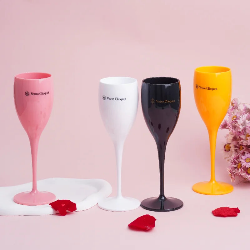 Veuve Champagne Flutes