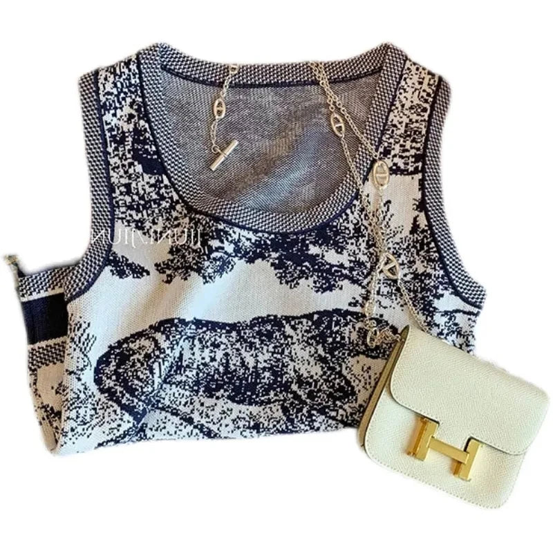 Retro Sleeveless Knitted Top