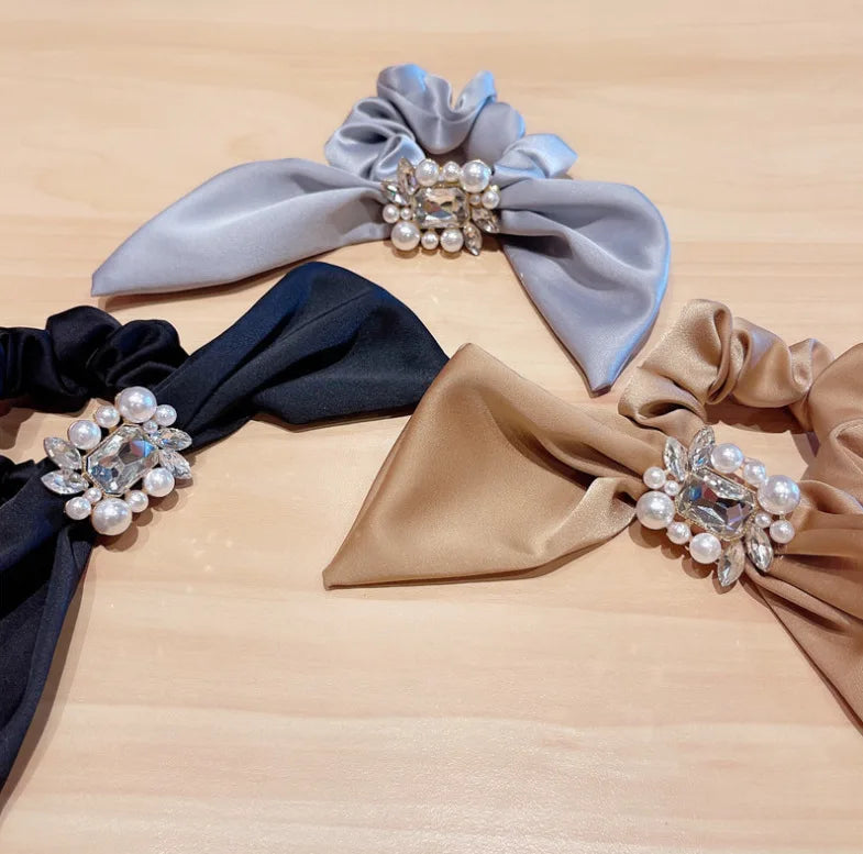 Pearl Satin Scrunchies