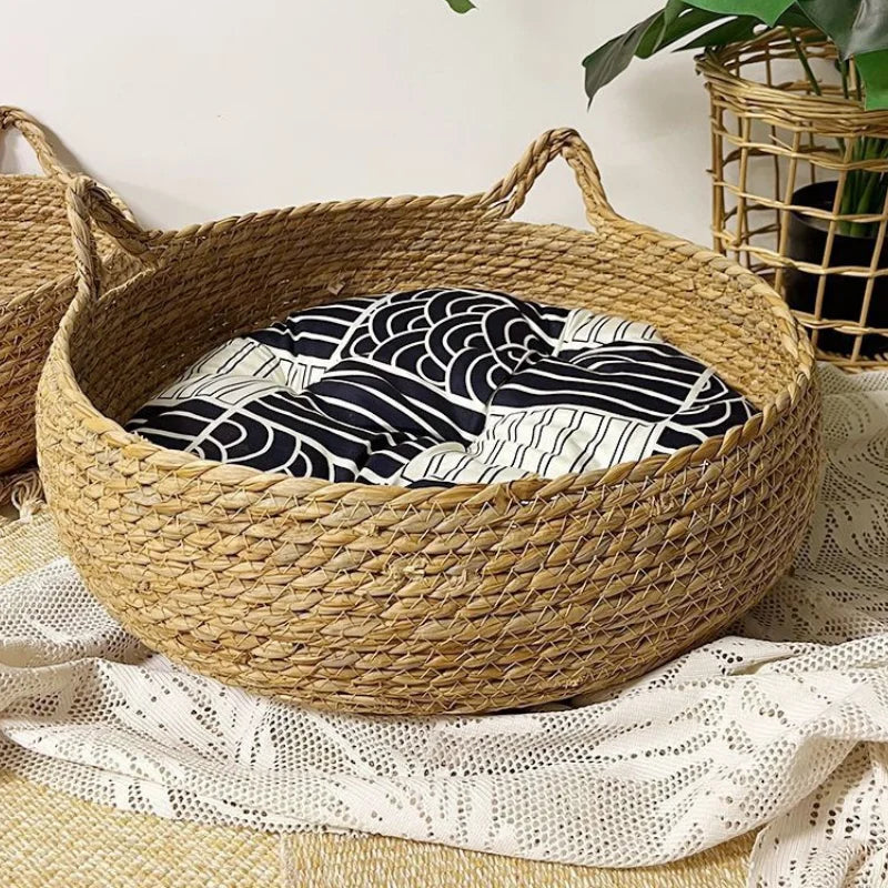 Four Seasons Woven Cat Bed