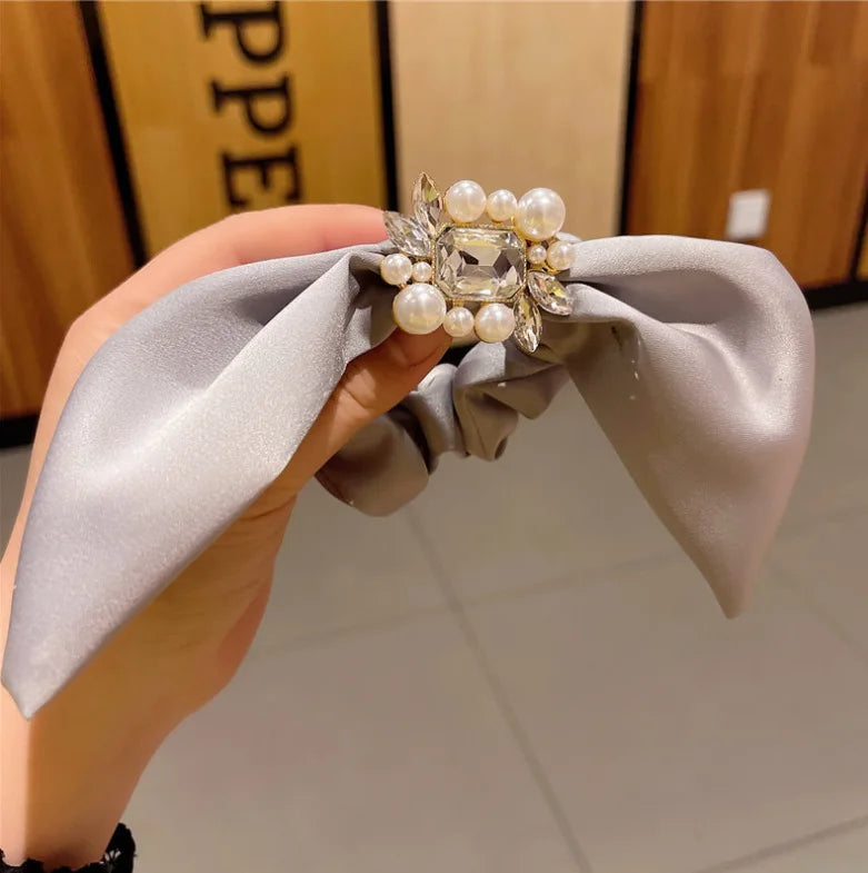 Pearl Satin Scrunchies